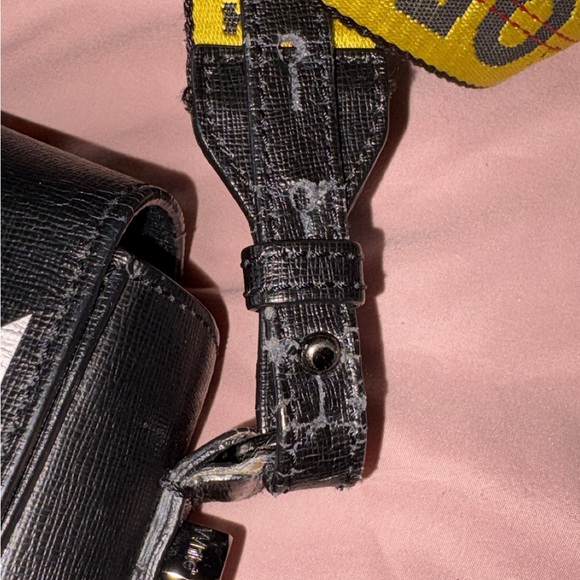 Off-White Black and White Striped Crossbody Bag with 2 straps. - Picture 4 of 8